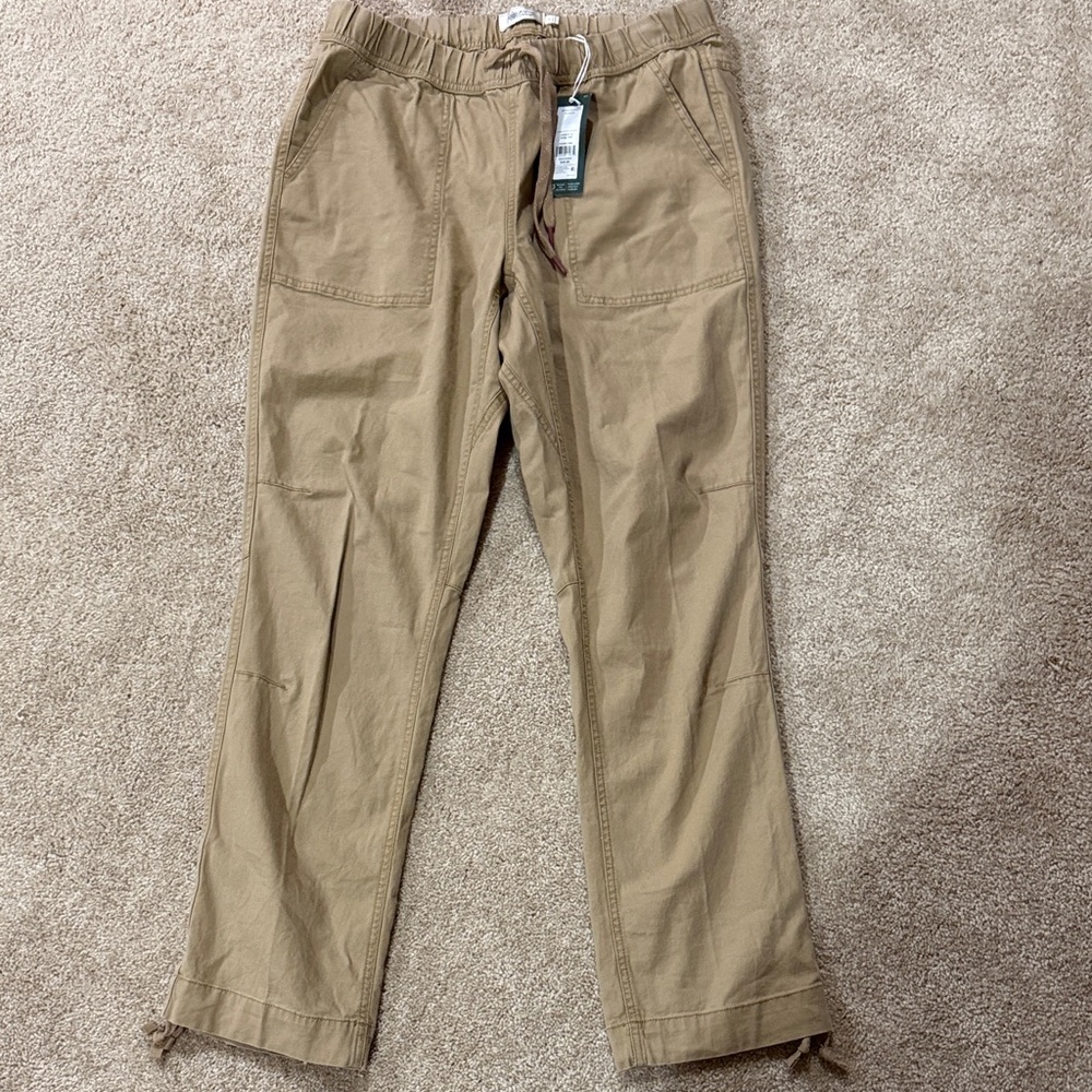 Women’s Tan Casual Pants
